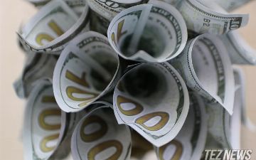 Установлен новый курс валют: доллар продолжает расти