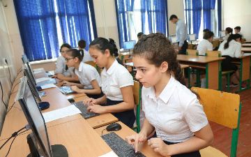 ЮНИСЕФ: в Узбекистане почти 70% девушек не использовали интернет 