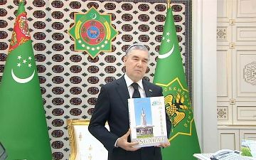 Бердымухамедов поручил дипломатам брать с собой книги и журналы, чтобы популяризовать Туркменистан