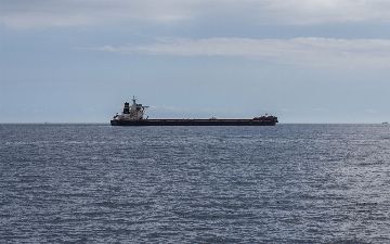 У берегов Нигерии взорвалось нефтедобывающее судно