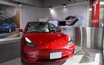 Илон Маск жалуется на низкие продажи Tesla в Японии