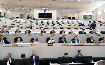 Парламент Кыргызстана объявил о самороспуске