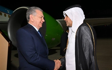 Как Шавката Мирзиёева встретили в Дохе