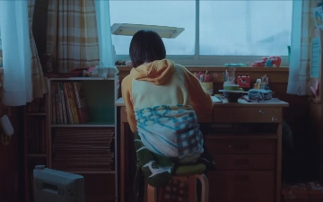 Вышел первый тизер полнометражного фильма «Оглянись» по короткой манге Тацуки Фудзимото