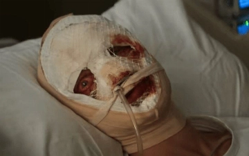 DC показала первый тизер «Глиноликого» — мрачный боди-хоррор о злодее из вселенной Бэтмена