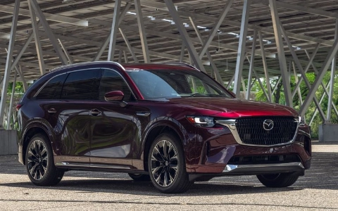 Mazda отзывает почти 10 тысяч кроссоверов CX-90