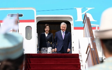 Как Шавката Мирзиёева встретили в Бишкеке