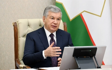 Шавкат Мирзиёев поручил повысить эффективность работы международного аэропорта Навои