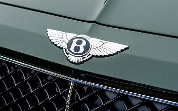 Эксклюзивный Bentley Mulliner Batur показали на видеотизере