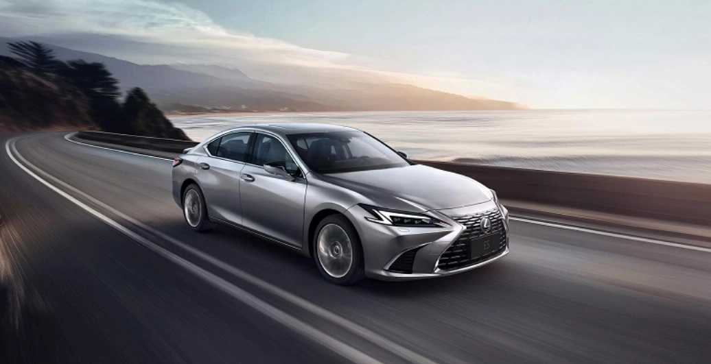 Фото: Lexus
