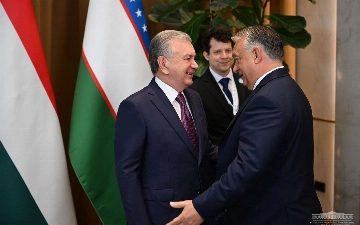 Шавкат Мирзиёев встретился с премьером Венгрии
