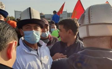 Кыргызстанцы запротестовали против итогов парламентских выборов