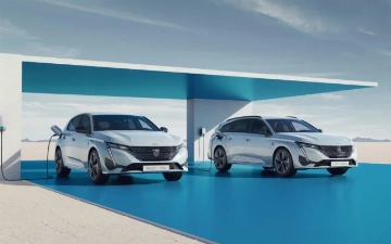 Peugeot создаст самую широкую линейку электрокаров в Европе