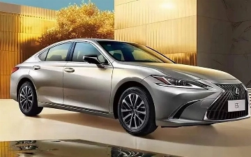 Lexus ES получил гибридную версию в Китае