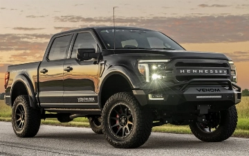 Тюнинг-ателье Hennessey презентовало брутальный Ford F-150 Raptor R