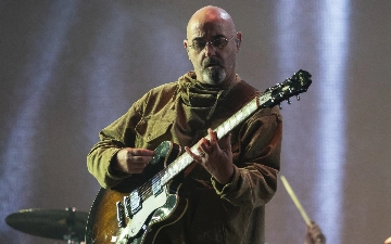 У гитариста Oasis обнаружили рак