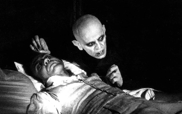 Фильмы ужасов тренируют психику и помогают бороться со страхами