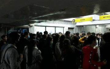 Ташкентский метрополитен объяснился за скопление людей на одной из станций 