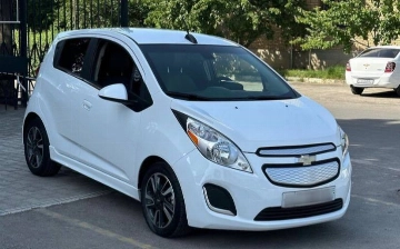 В Узбекистане продают электрический Chevrolet Spark прямиком из Америки