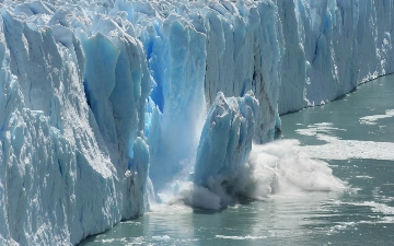 Science: К концу века исчезнет половина мировых ледников