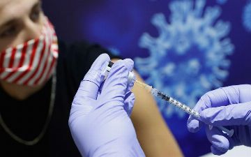 Эффективны ли вакцины против нового штамма коронавируса «омикрона»?