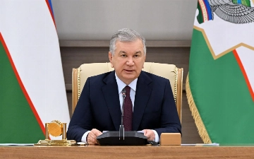 Prezident Namanganda o‘quvchilarga avtomobilni ijaraga berish avj olganini tanqid qildi