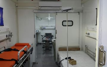 Узбекистан обзавелся первой мобильной клиникой