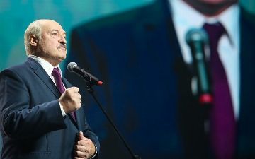 Лукашенко закрыл границы с Польшей и Литвой из-за угрозы войны