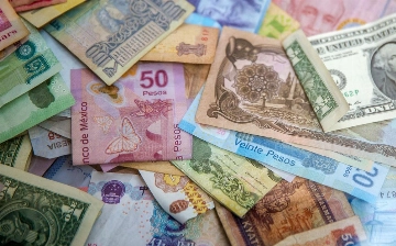 Курсы на 15 мая: упали все популярные валюты