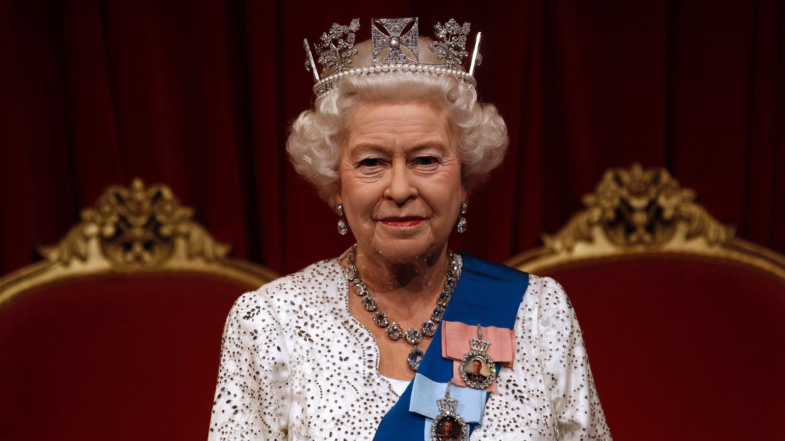 Королева Великобритании арендовала участок земли в Киеве