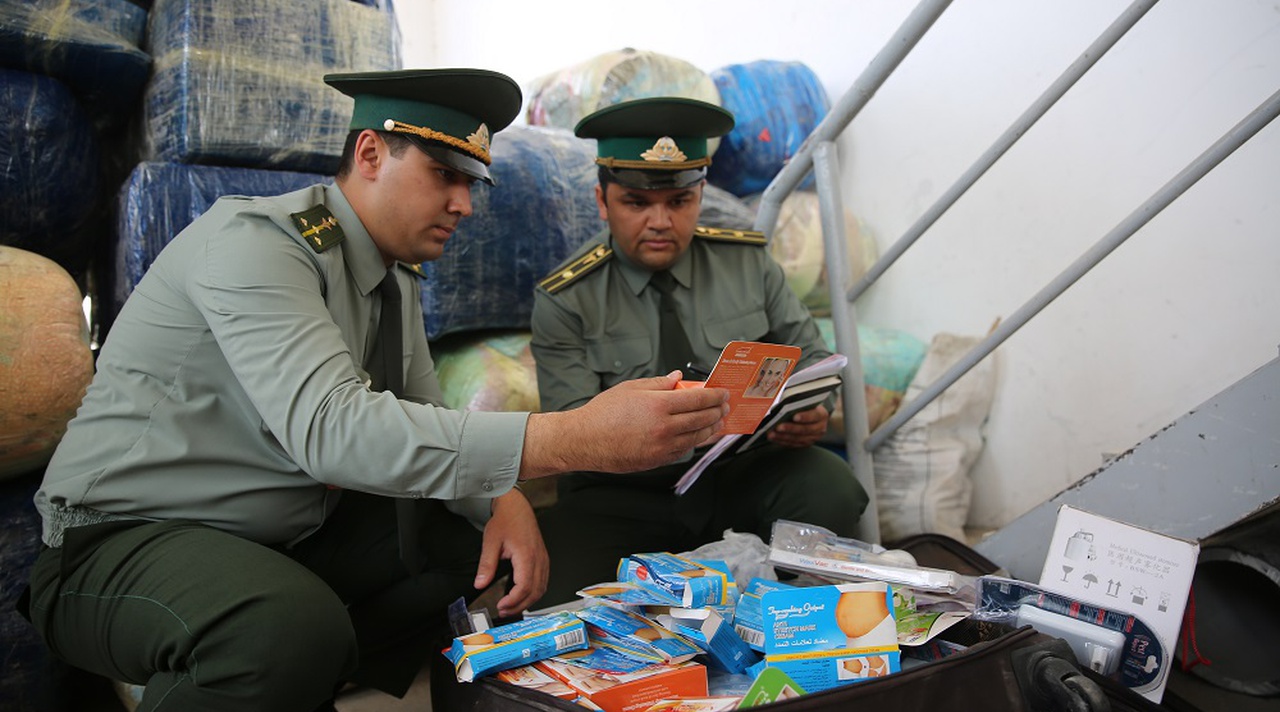 В Узбекистане установлены новые критерии беспошлинного ввоза для физлиц