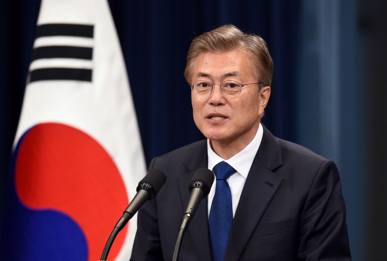Президент Южной Кореи встретится с формальным лидером КНДР